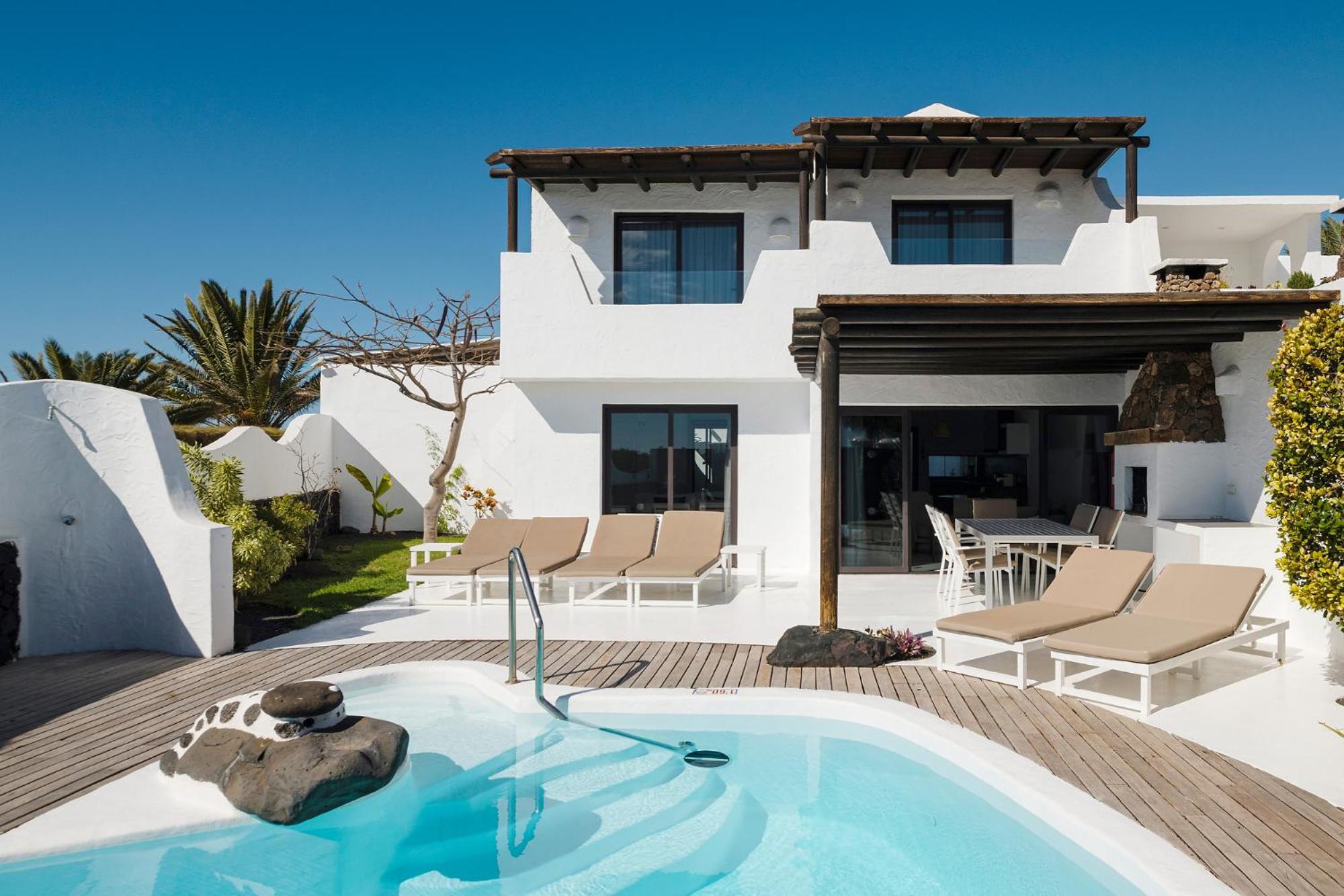 Kamezi Boutique Hotel Villas Playa Blanca  Room photo