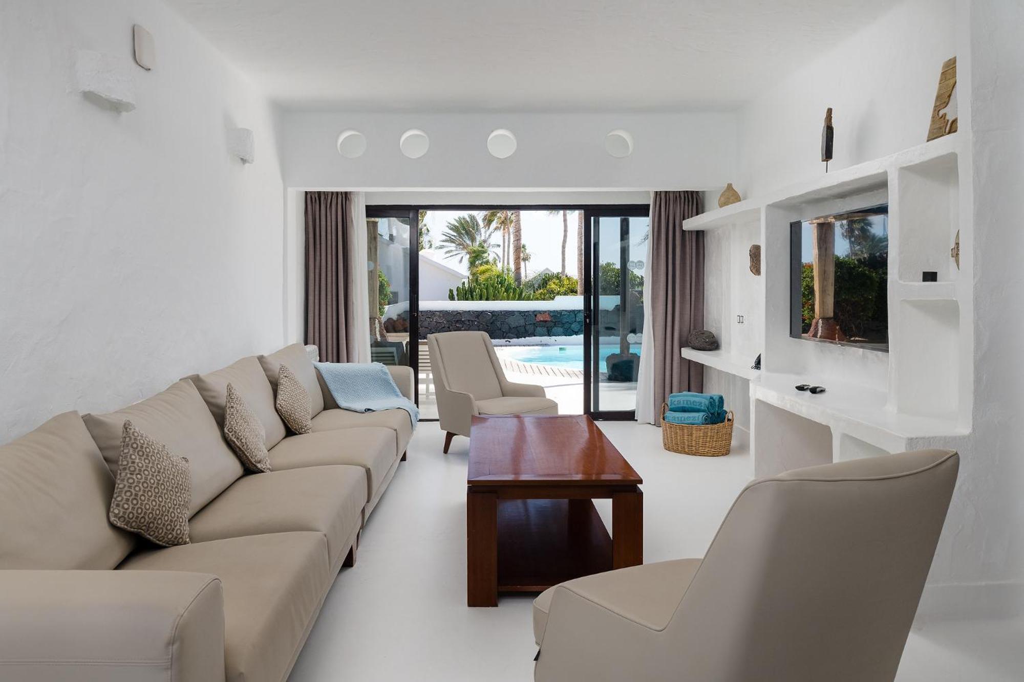 Kamezi Boutique Hotel Villas Playa Blanca  Exterior photo