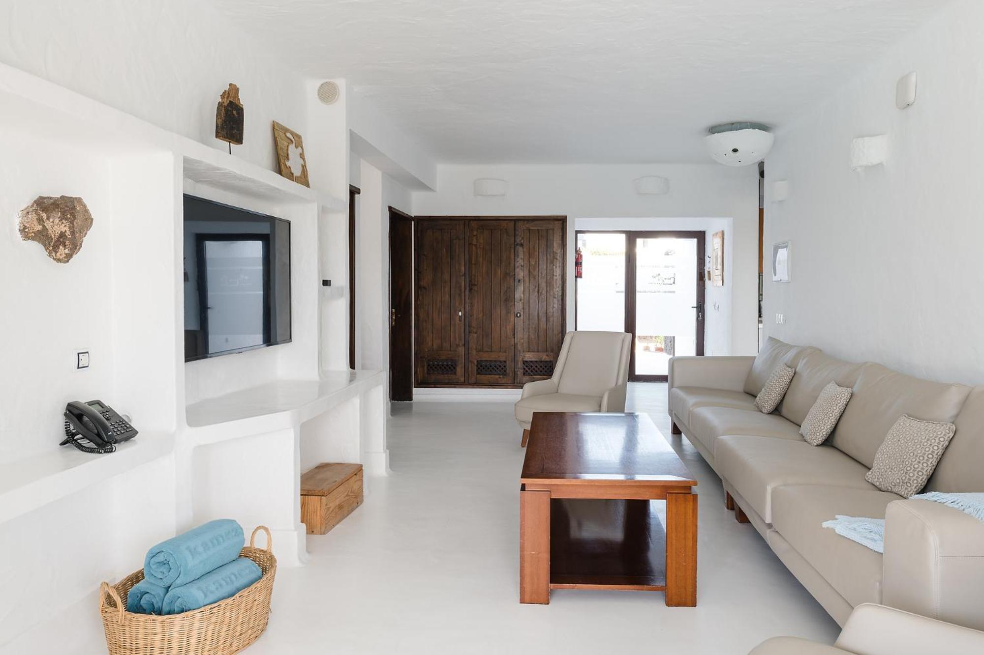 Kamezi Boutique Hotel Villas Playa Blanca  Room photo